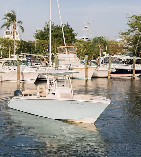 26' COBIA CENTER CONSOLE