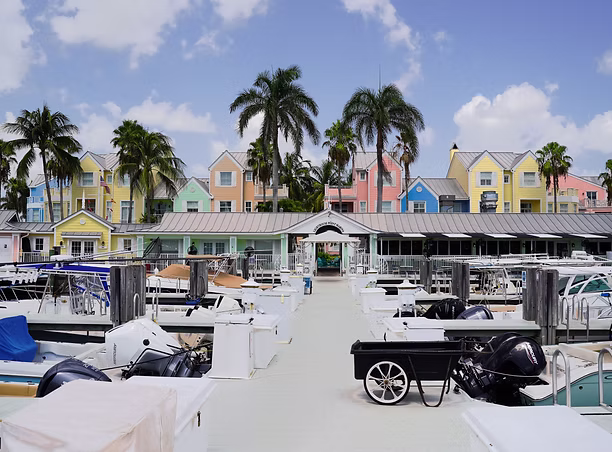 On-site waterfront dining
