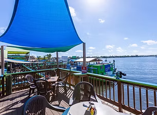  Prime waterfront dining