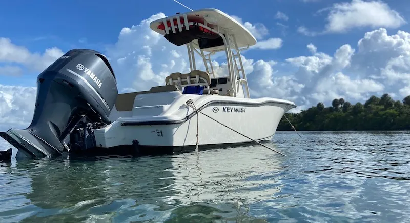 24′ KEY WEST CENTER CONSOLE