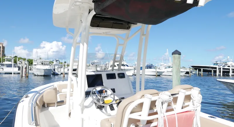 24′ KEY WEST CENTER CONSOLE