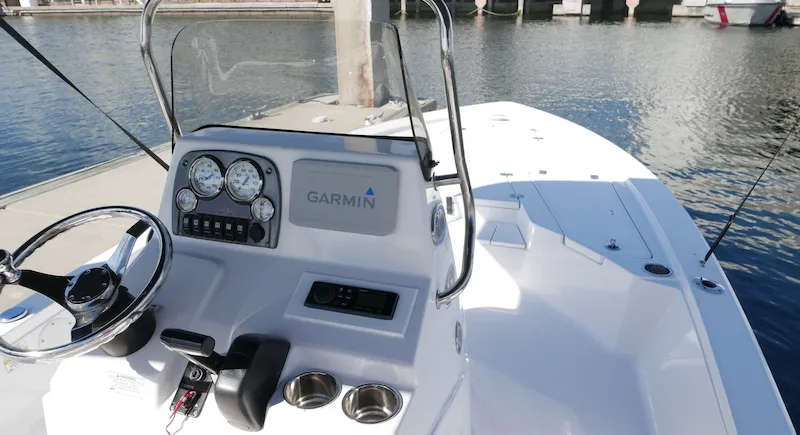 20′ SPORTSMAN FLATS BOAT | TAMPA
