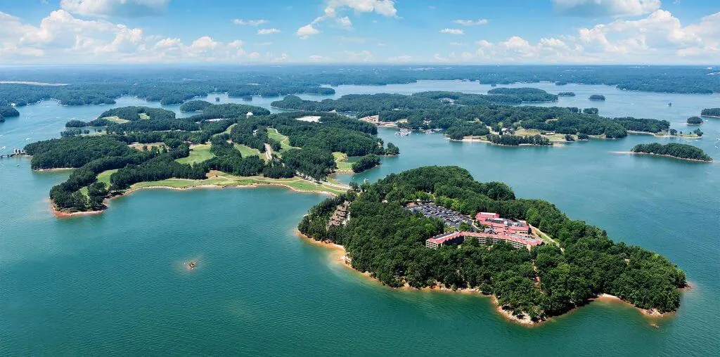 Lanier Islands