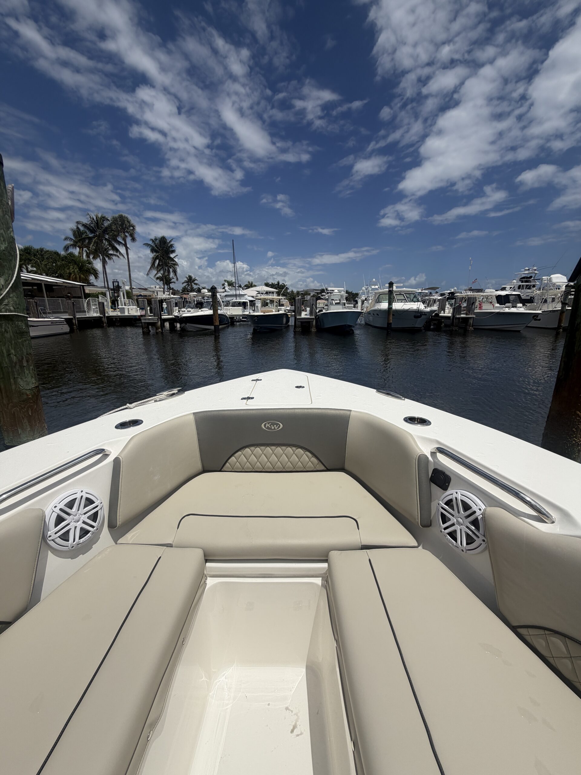 26′ Key West Center Console